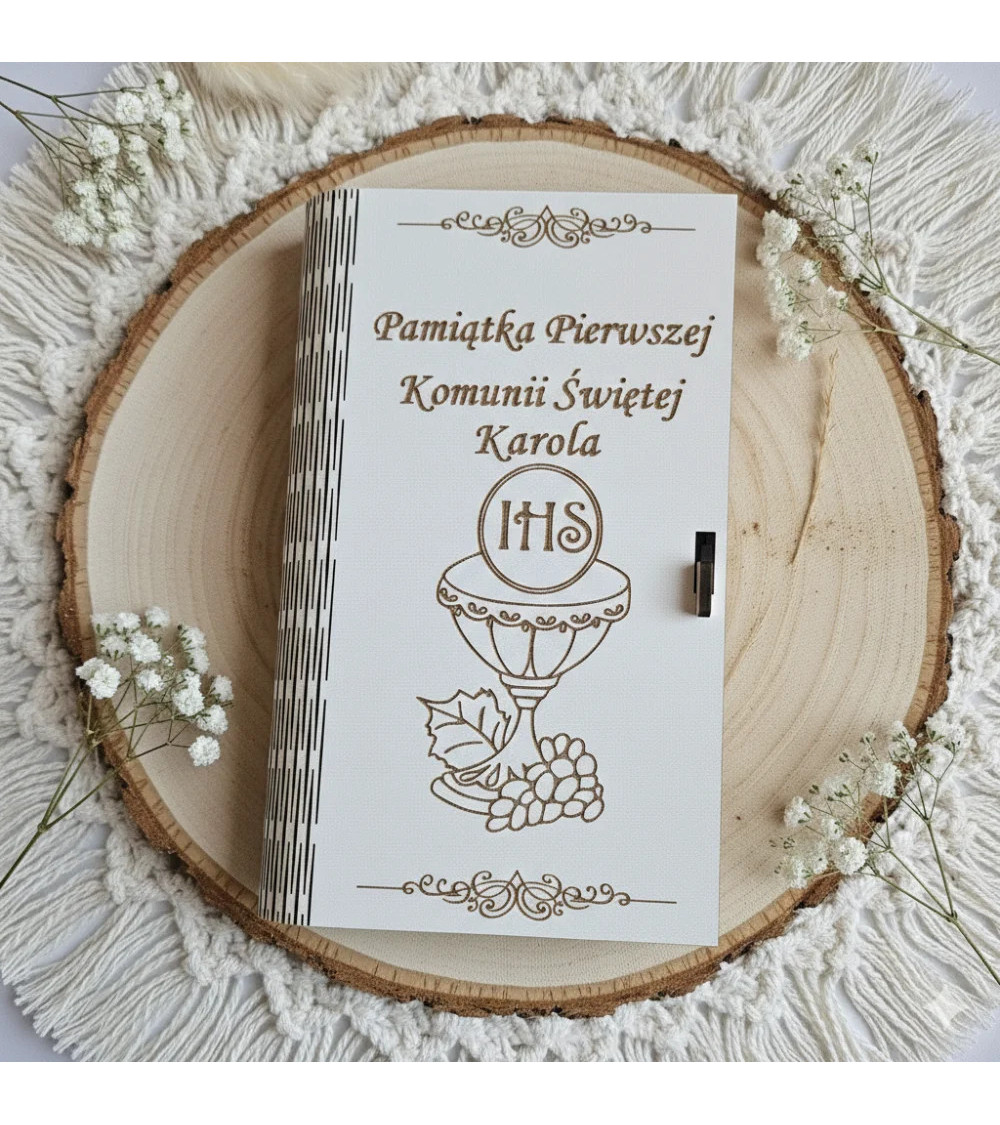 Pamiątka I Komunii Świętej Personalizowane Pudełko na Pieniądze Białe